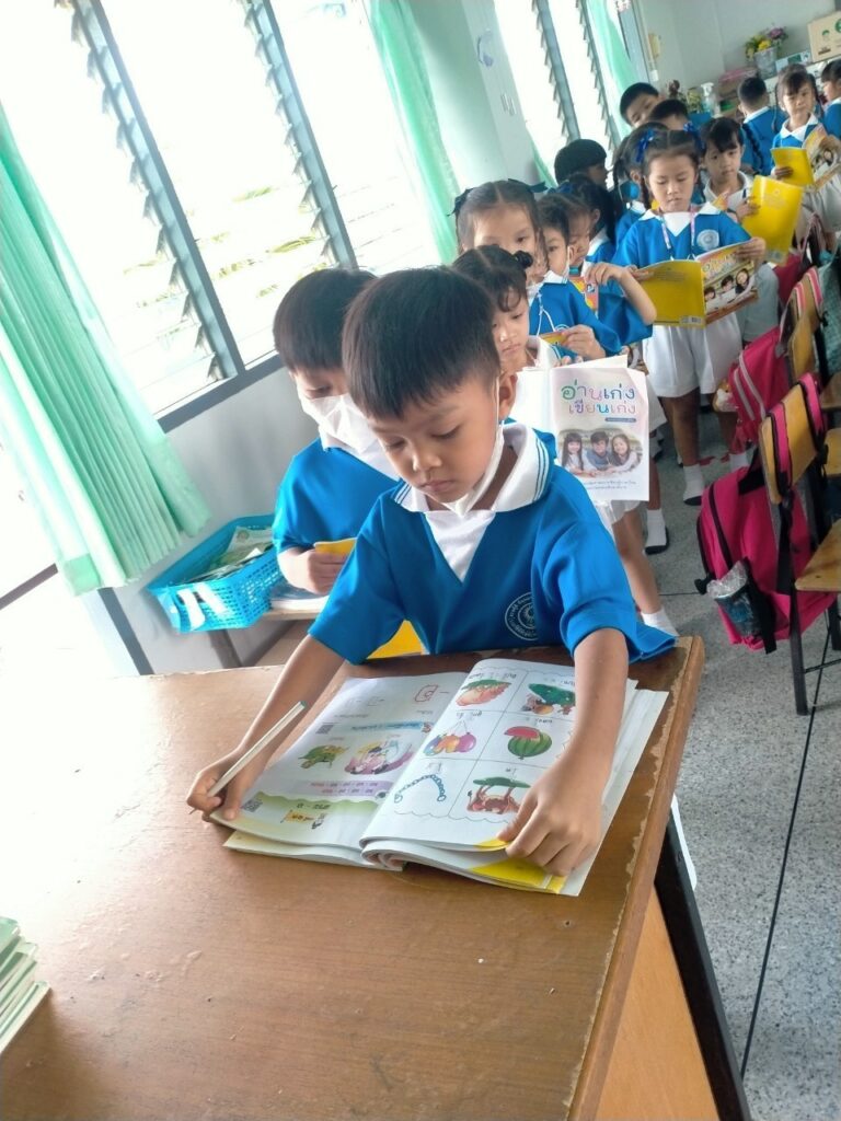 LINE_ALBUM_รวมรูปนะคะเผื่อได้ใช้ประโยชน์_๒๓๑๑๒๐_15